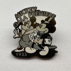 Disney 2001 100 Years Of Dreams Mickey Gala Premiere 1933 Pin 7088